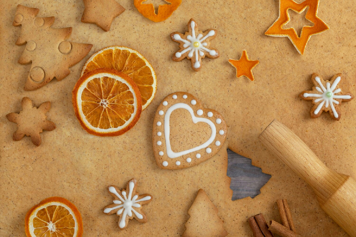 Biscotti di pan di zenzero speziati: tradizione e profumo per momenti da gustare insieme